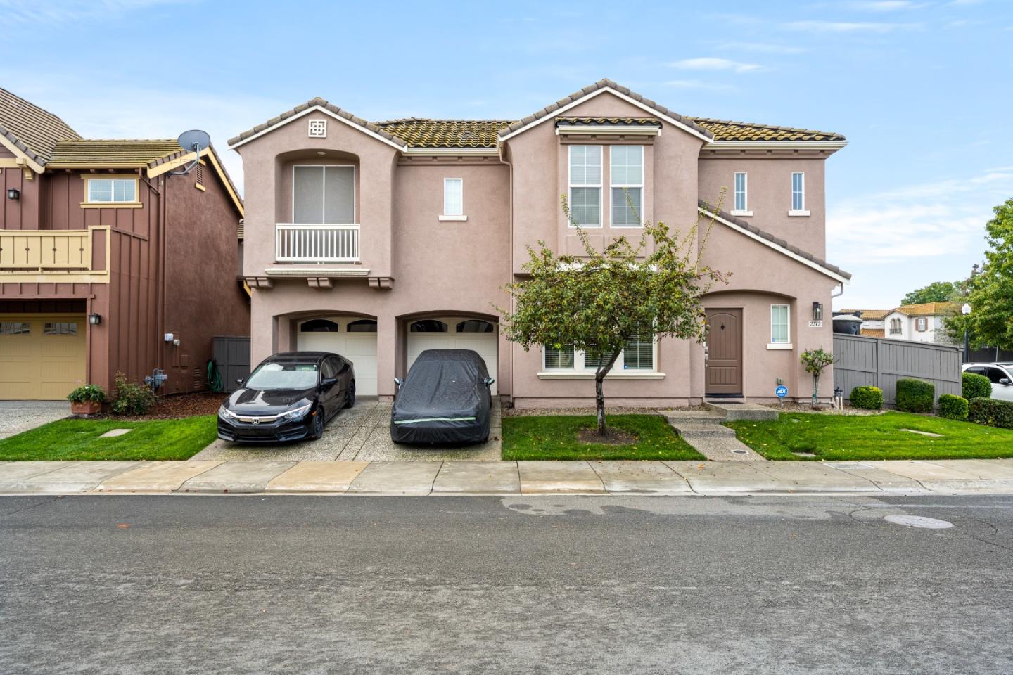 Detail Gallery Image 4 of 56 For 2372 Donner Pass Ave, Sacramento,  CA 95835 - 4 Beds | 2 Baths