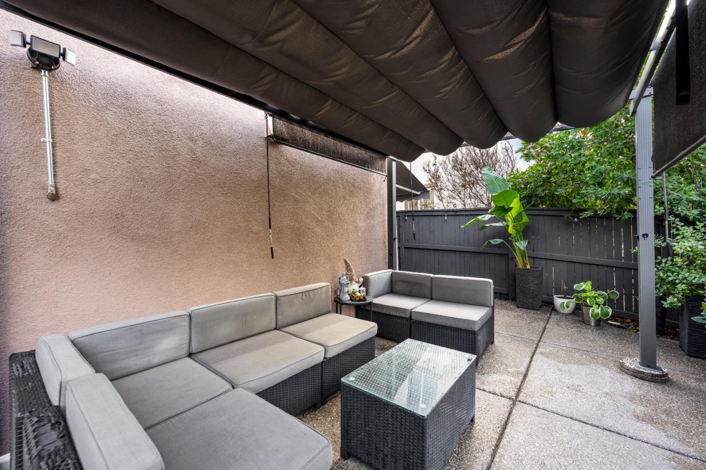 Detail Gallery Image 49 of 56 For 2372 Donner Pass Ave, Sacramento,  CA 95835 - 4 Beds | 2 Baths