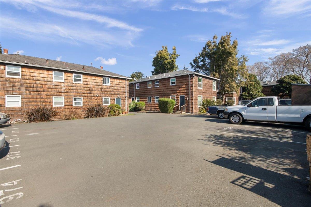 Detail Gallery Image 15 of 16 For 968 Addison St, Berkeley,  CA 94710 - – Beds | – Baths