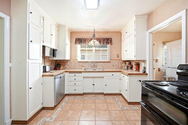 Detail Gallery Image 8 of 28 For 7681 Hanna St, Gilroy,  CA 95020 - 3 Beds | 1/1 Baths