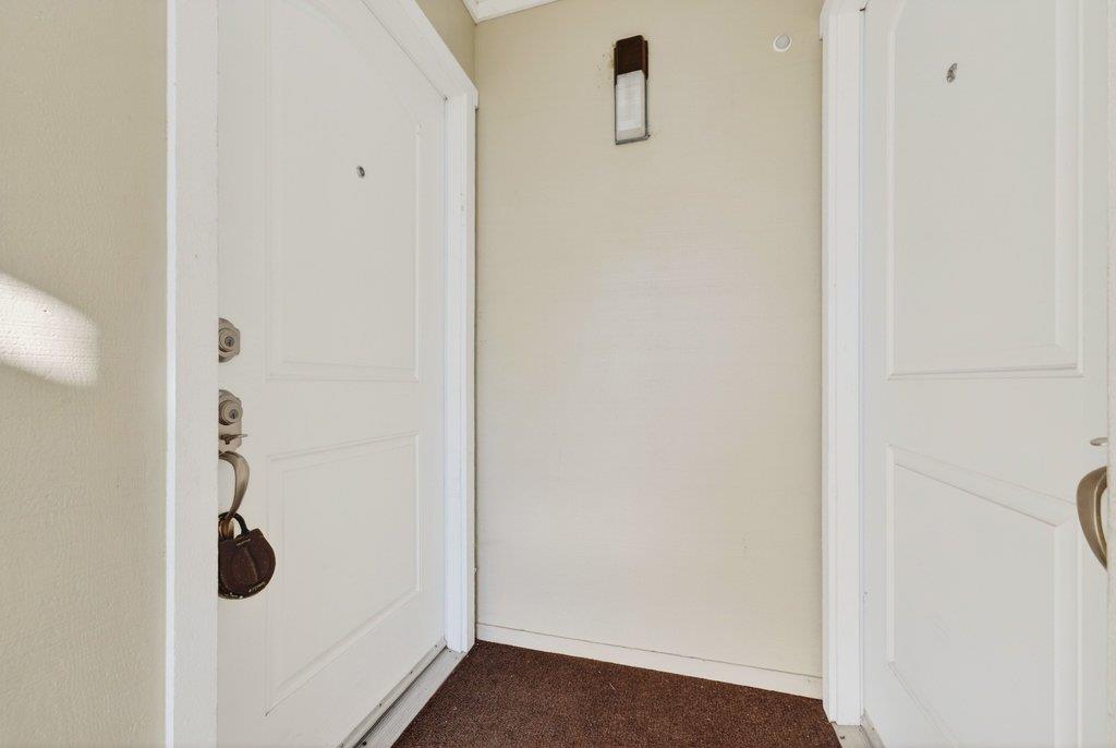Detail Gallery Image 17 of 26 For 755 14th Ave #802,  Santa Cruz,  CA 95062 - 2 Beds | 1 Baths