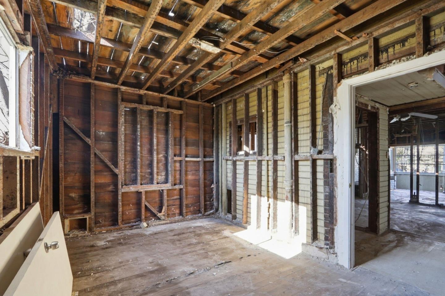 Detail Gallery Image 19 of 25 For 160 Pierce Ave, San Jose,  CA 95110 - 1 Beds | 1 Baths