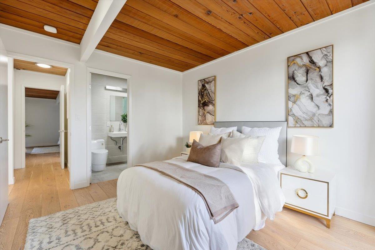 Detail Gallery Image 19 of 47 For 127 Greenmeadow Way, Palo Alto,  CA 94306 - 2 Beds | 2 Baths