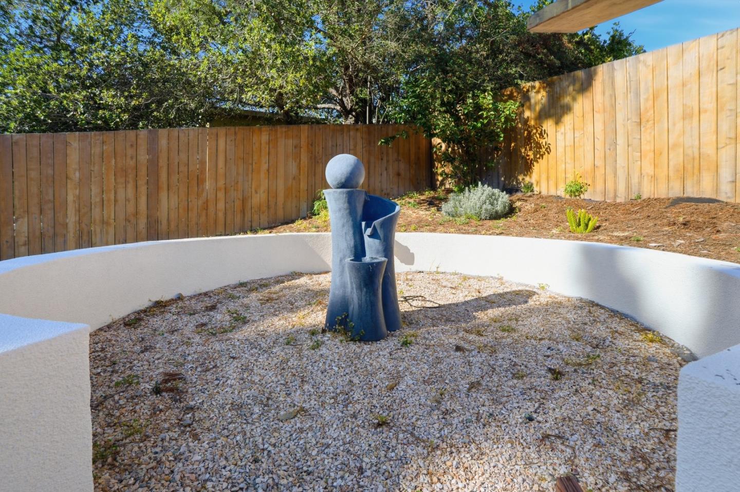 Detail Gallery Image 20 of 71 For 544 Sunset Way, Redwood City,  CA 94062 - 6 Beds | 5 Baths