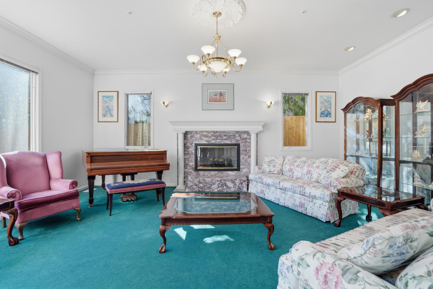 Detail Gallery Image 27 of 71 For 544 Sunset Way, Redwood City,  CA 94062 - 6 Beds | 5 Baths