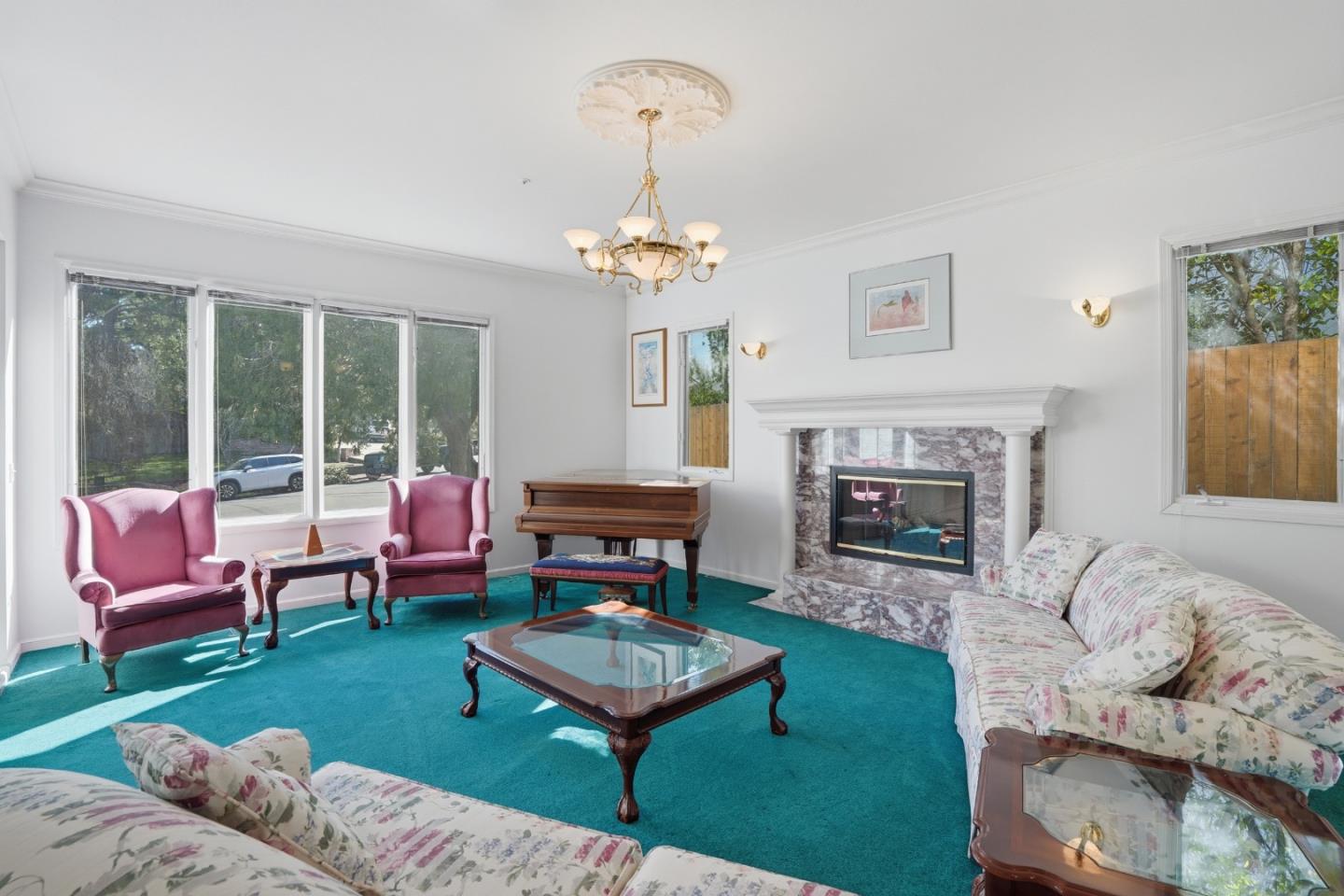 Detail Gallery Image 29 of 71 For 544 Sunset Way, Redwood City,  CA 94062 - 6 Beds | 5 Baths