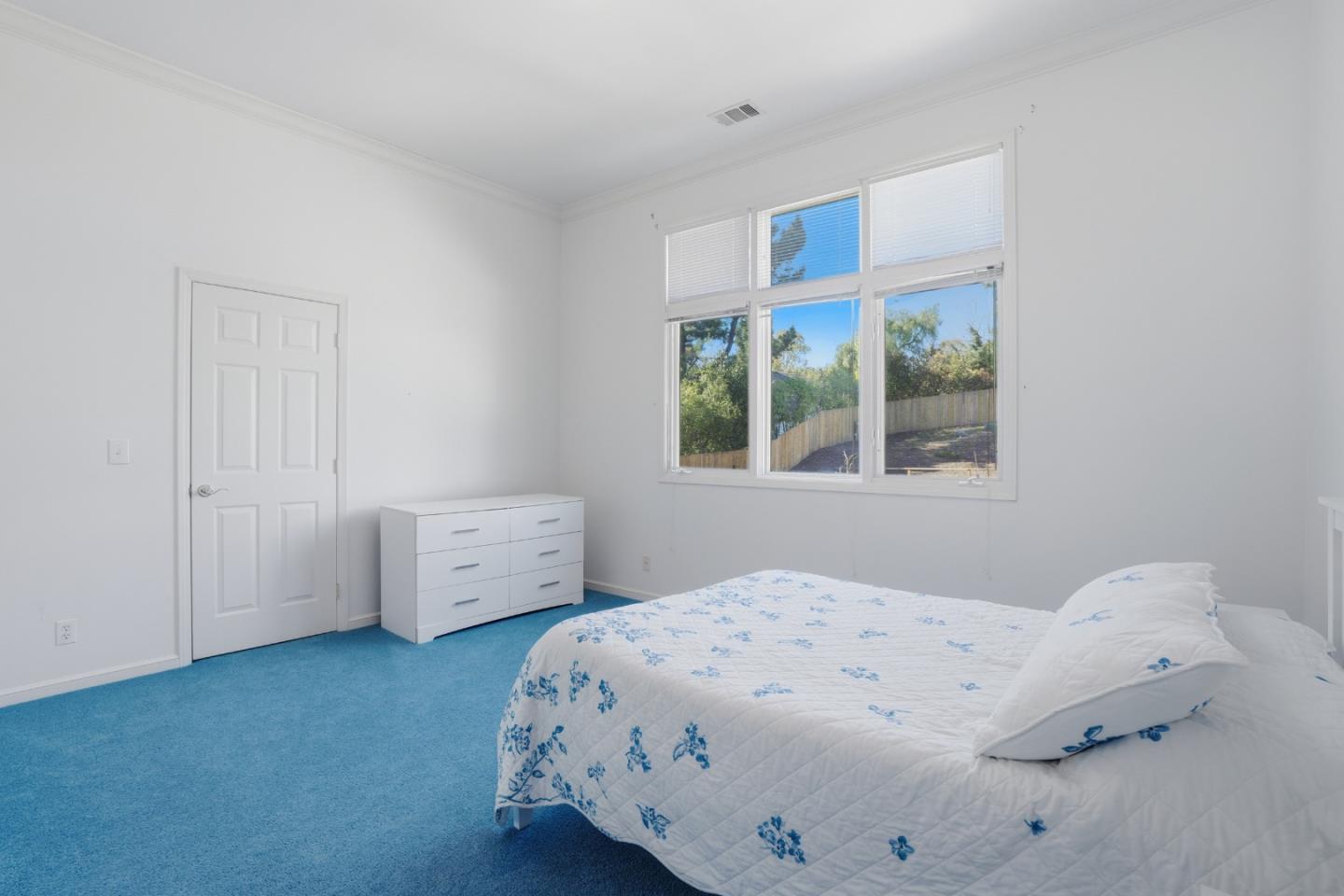 Detail Gallery Image 44 of 71 For 544 Sunset Way, Redwood City,  CA 94062 - 6 Beds | 5 Baths