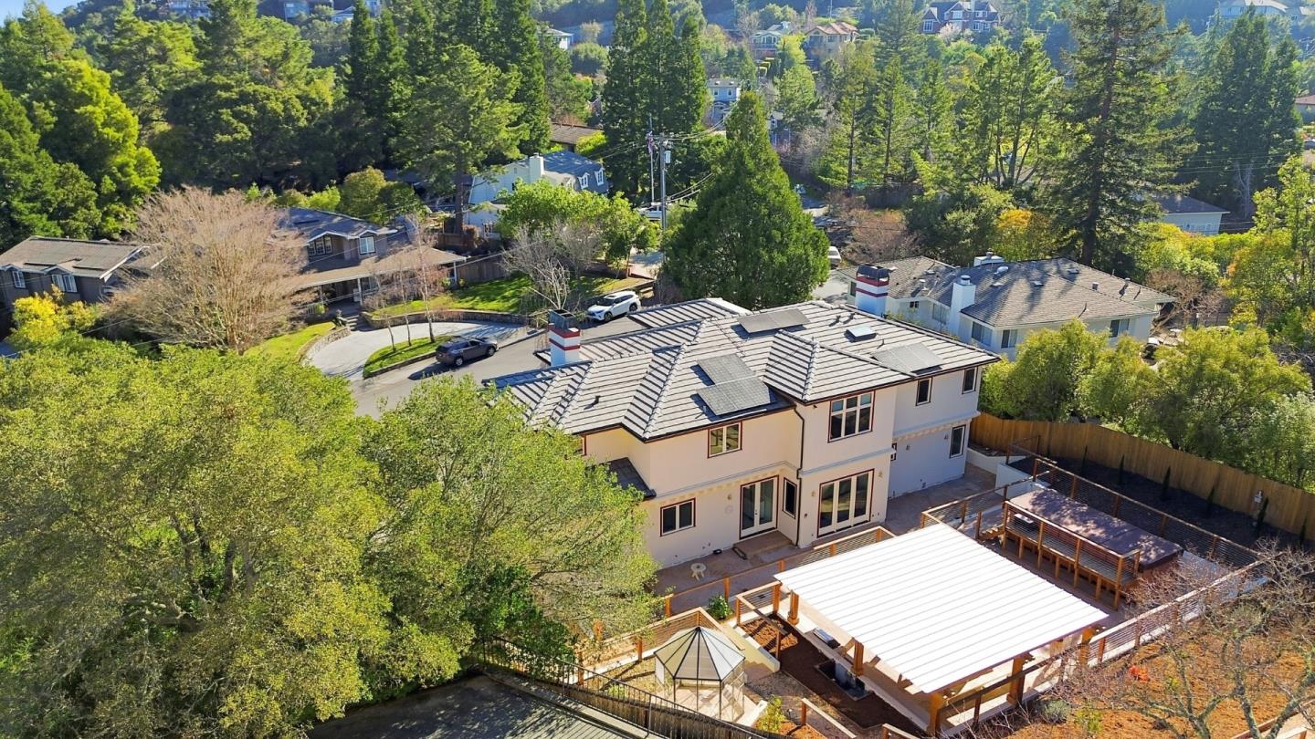 Detail Gallery Image 59 of 71 For 544 Sunset Way, Redwood City,  CA 94062 - 6 Beds | 5 Baths