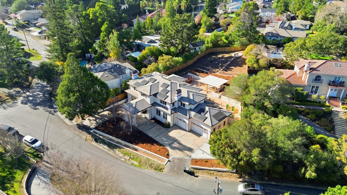 Detail Gallery Image 79 of 80 For 544 Sunset Way, Redwood City,  CA 94062 - 5 Beds | 5 Baths