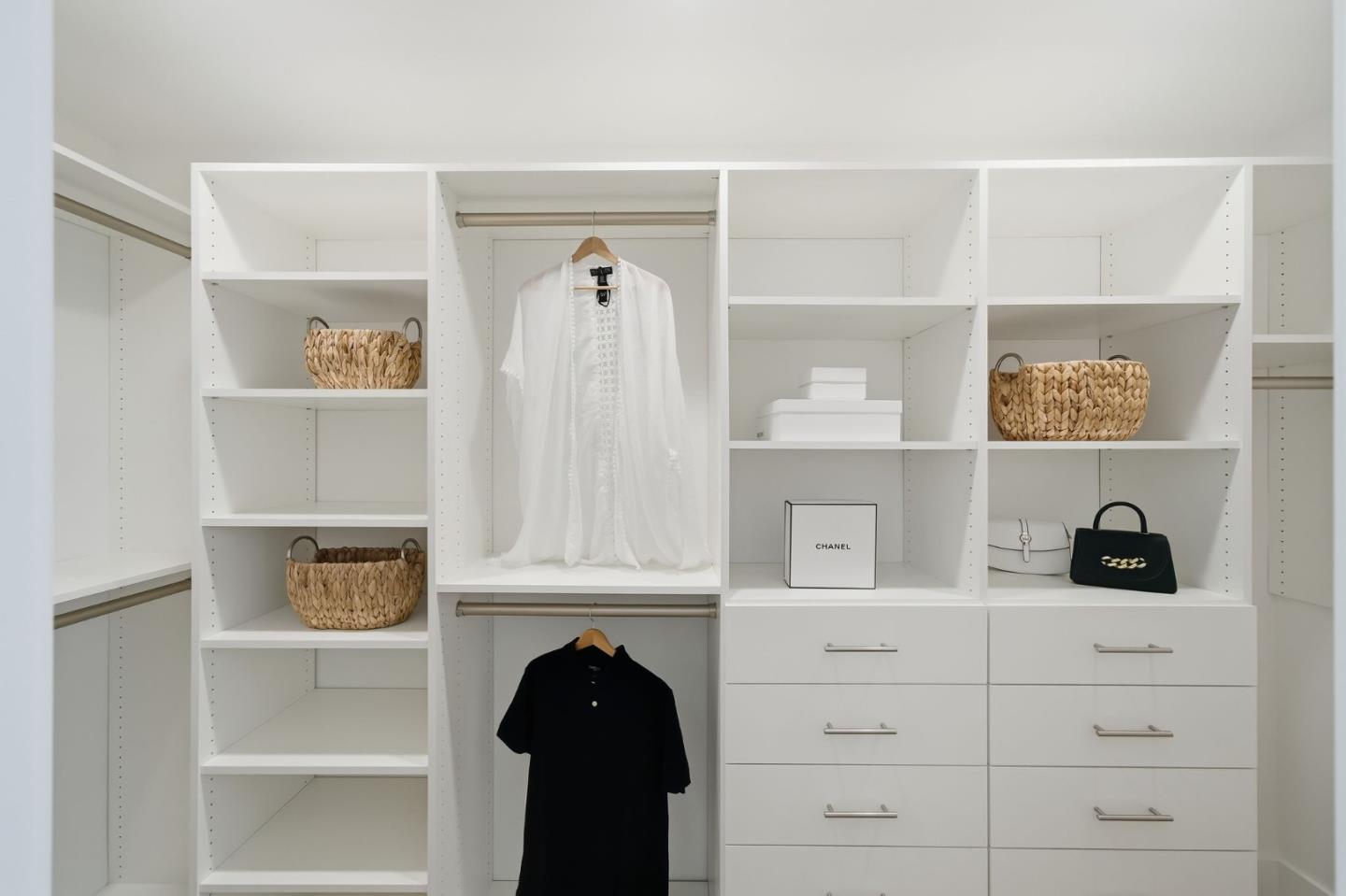 Detail Gallery Image 35 of 57 For 1908 Devereux Dr, Burlingame,  CA 94010 - 4 Beds | 3/1 Baths