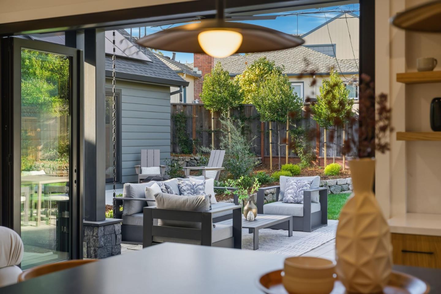 Detail Gallery Image 36 of 57 For 1908 Devereux Dr, Burlingame,  CA 94010 - 4 Beds | 3/1 Baths