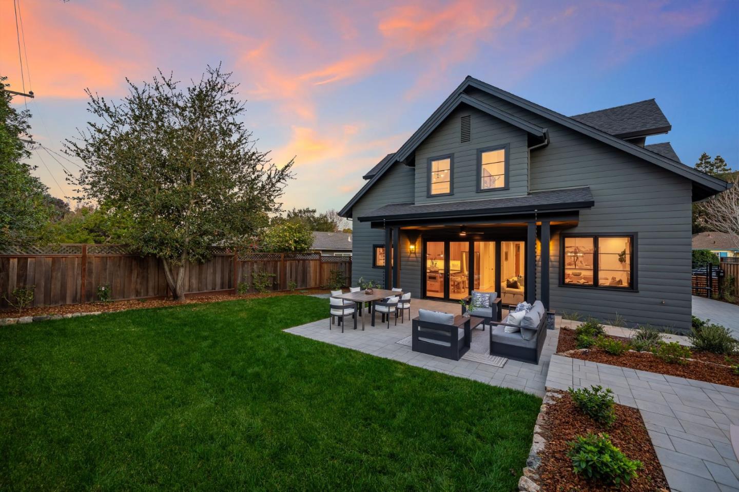 Detail Gallery Image 50 of 57 For 1908 Devereux Dr, Burlingame,  CA 94010 - 4 Beds | 3/1 Baths