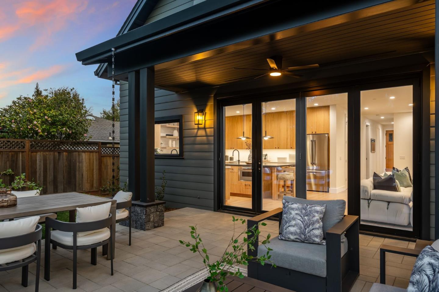 Detail Gallery Image 51 of 57 For 1908 Devereux Dr, Burlingame,  CA 94010 - 4 Beds | 3/1 Baths