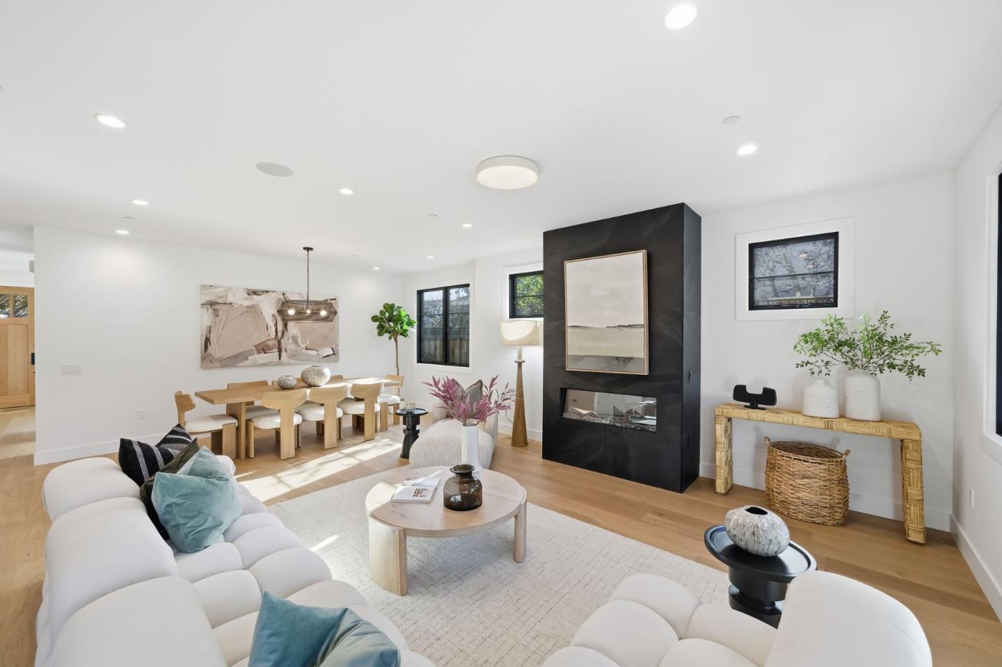 Detail Gallery Image 9 of 57 For 1908 Devereux Dr, Burlingame,  CA 94010 - 4 Beds | 3/1 Baths