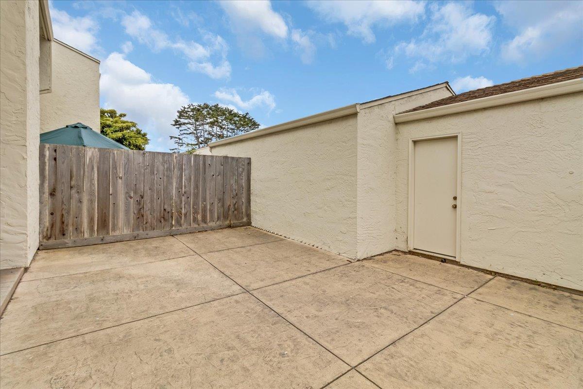 Detail Gallery Image 18 of 26 For 3137 Seacrest Ave #17,  Marina,  CA 93933 - 3 Beds | 1/2 Baths