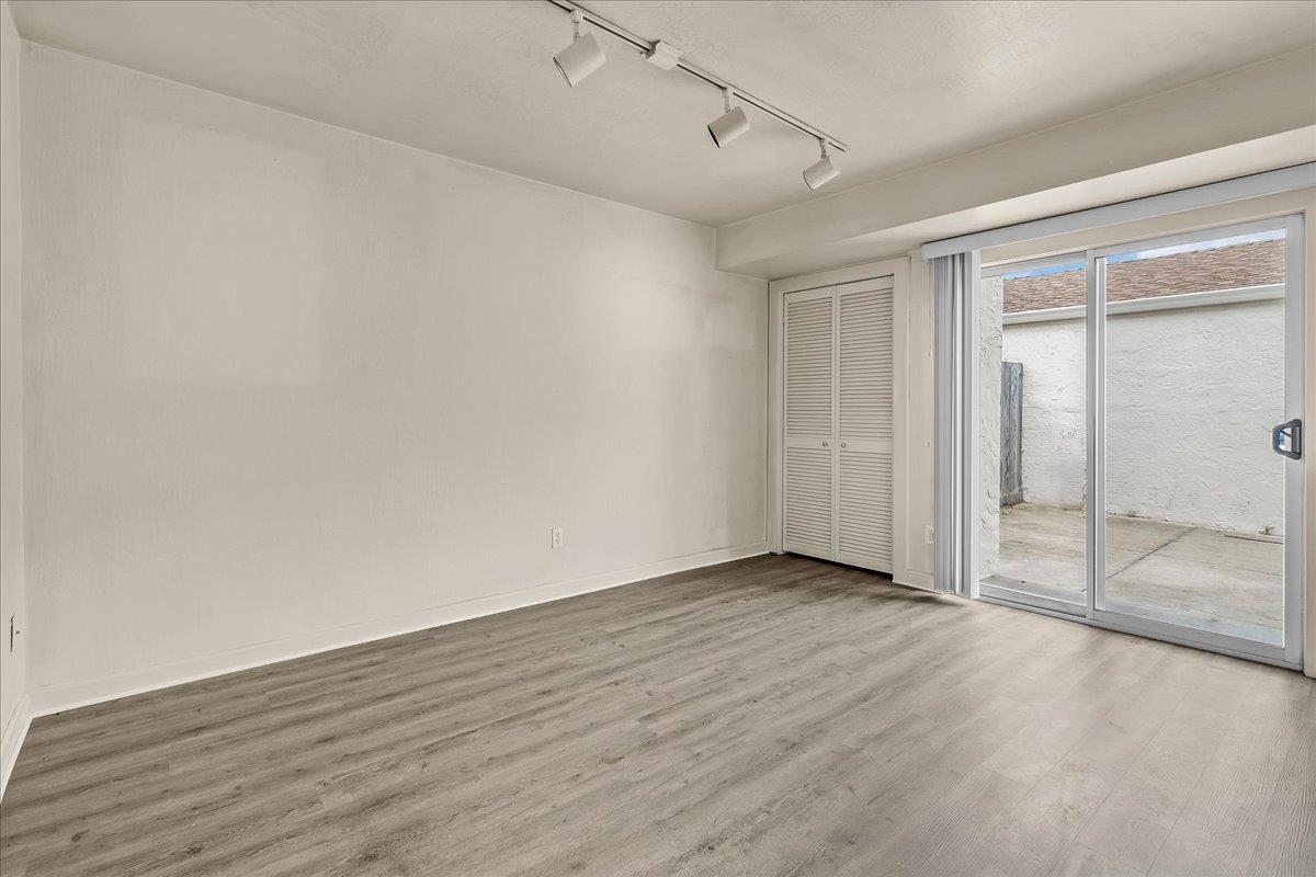 Detail Gallery Image 4 of 26 For 3137 Seacrest Ave #17,  Marina,  CA 93933 - 3 Beds | 1/2 Baths