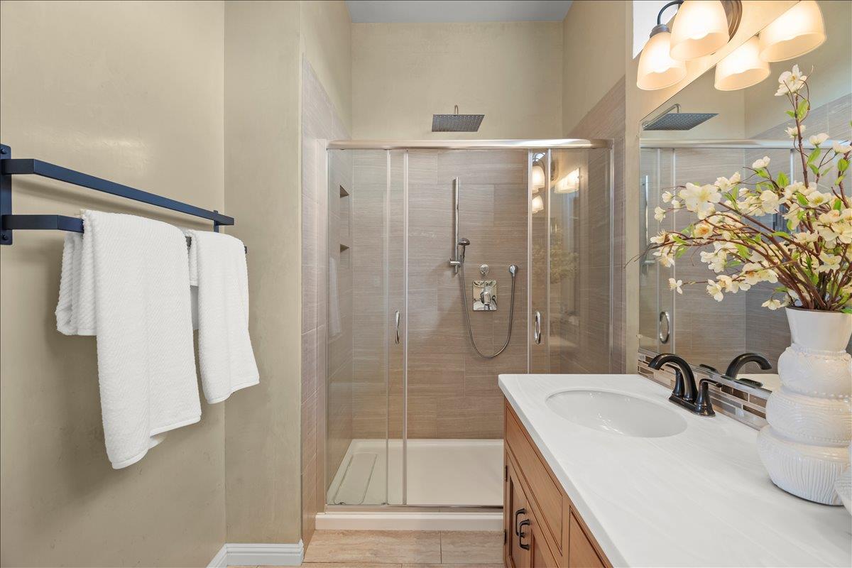 Detail Gallery Image 20 of 32 For 5533 Sunspring Cir, San Jose,  CA 95138 - 3 Beds | 2/1 Baths