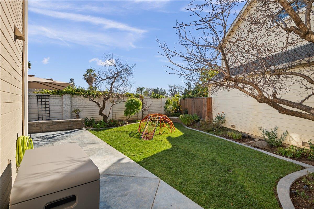 Detail Gallery Image 28 of 32 For 5533 Sunspring Cir, San Jose,  CA 95138 - 3 Beds | 2/1 Baths