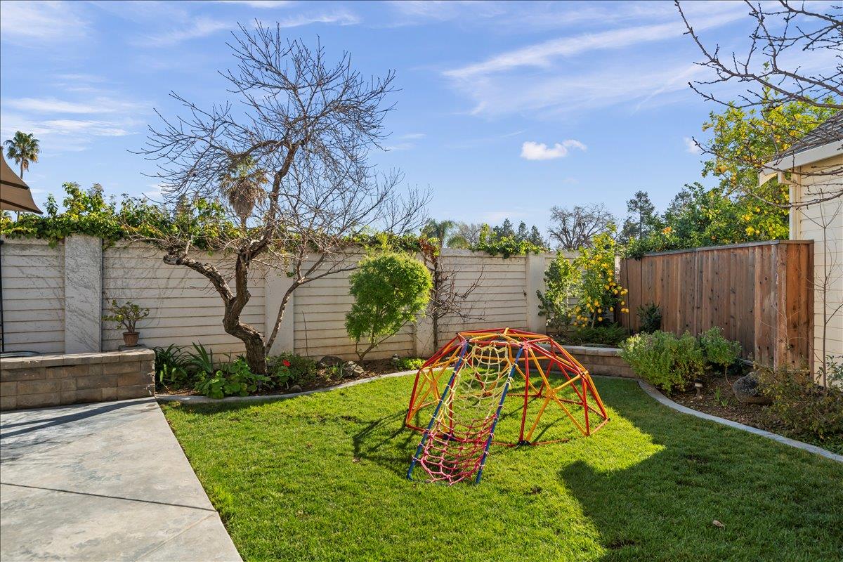 Detail Gallery Image 29 of 32 For 5533 Sunspring Cir, San Jose,  CA 95138 - 3 Beds | 2/1 Baths