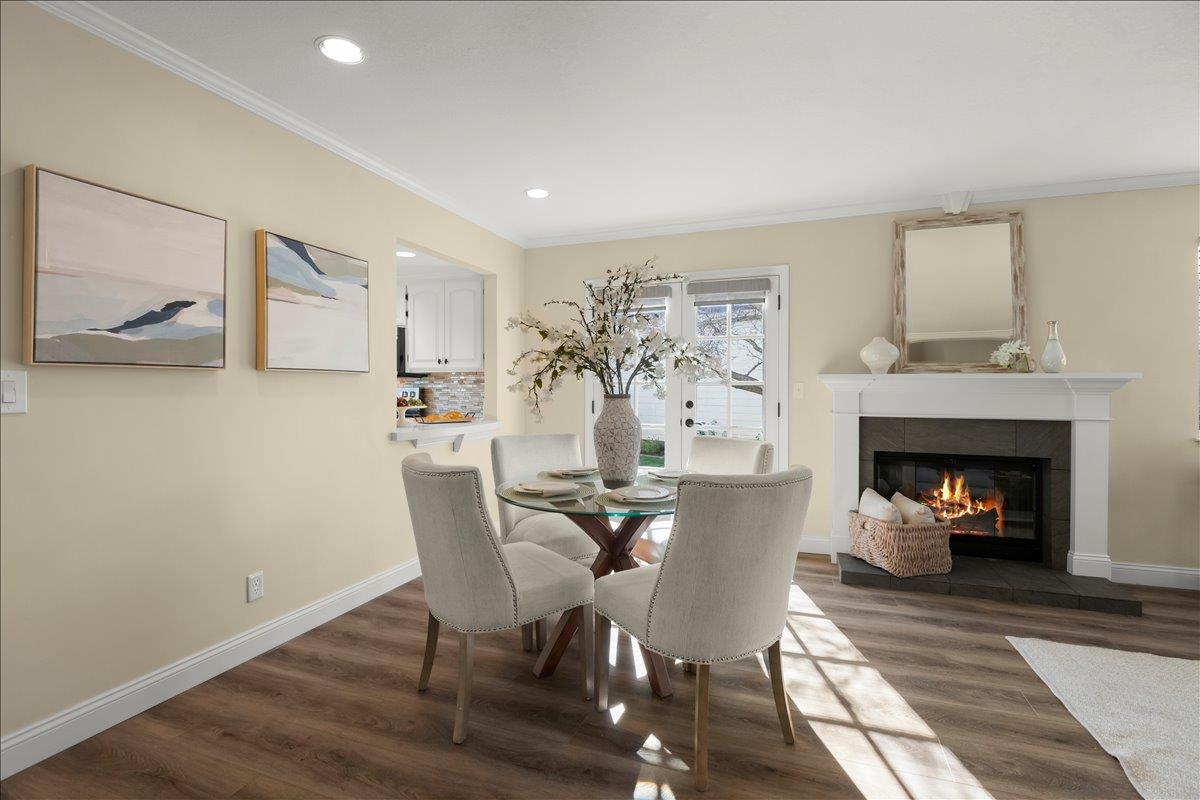 Detail Gallery Image 5 of 32 For 5533 Sunspring Cir, San Jose,  CA 95138 - 3 Beds | 2/1 Baths