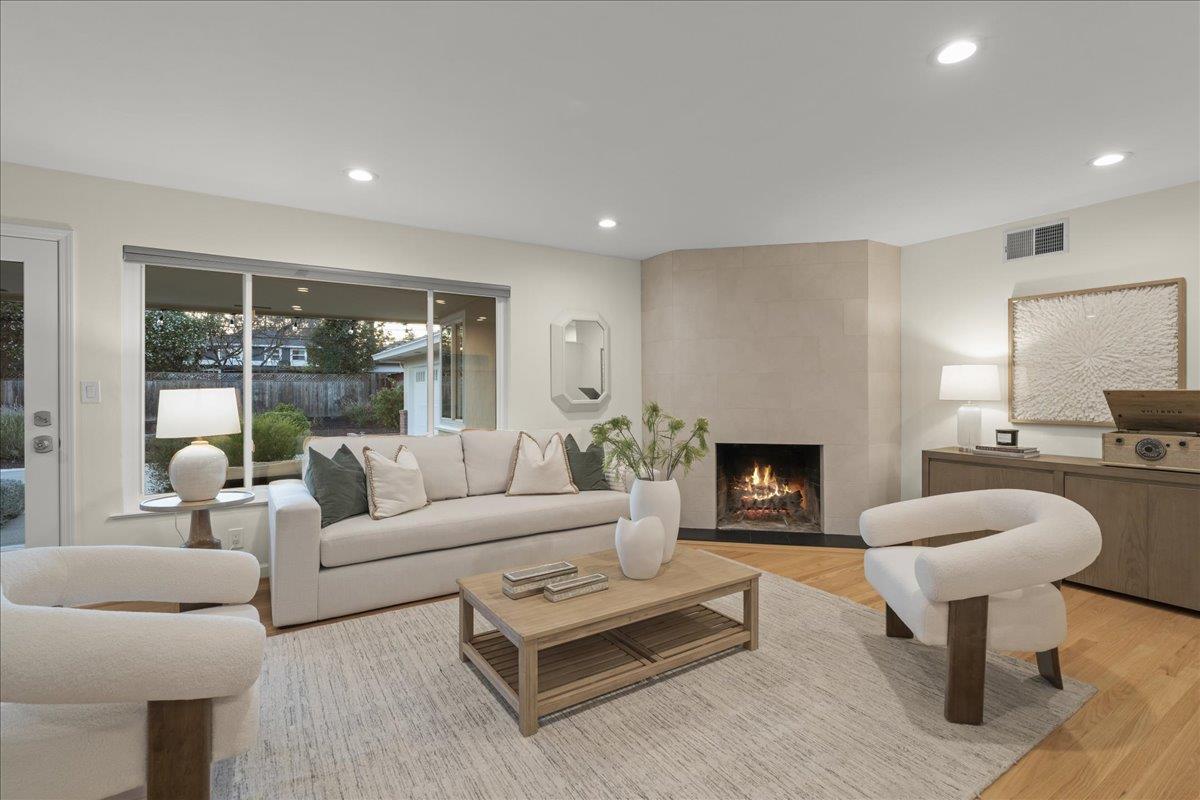 Detail Gallery Image 11 of 55 For 1727 Marlyn Way, San Jose,  CA 95125 - 4 Beds | 2 Baths