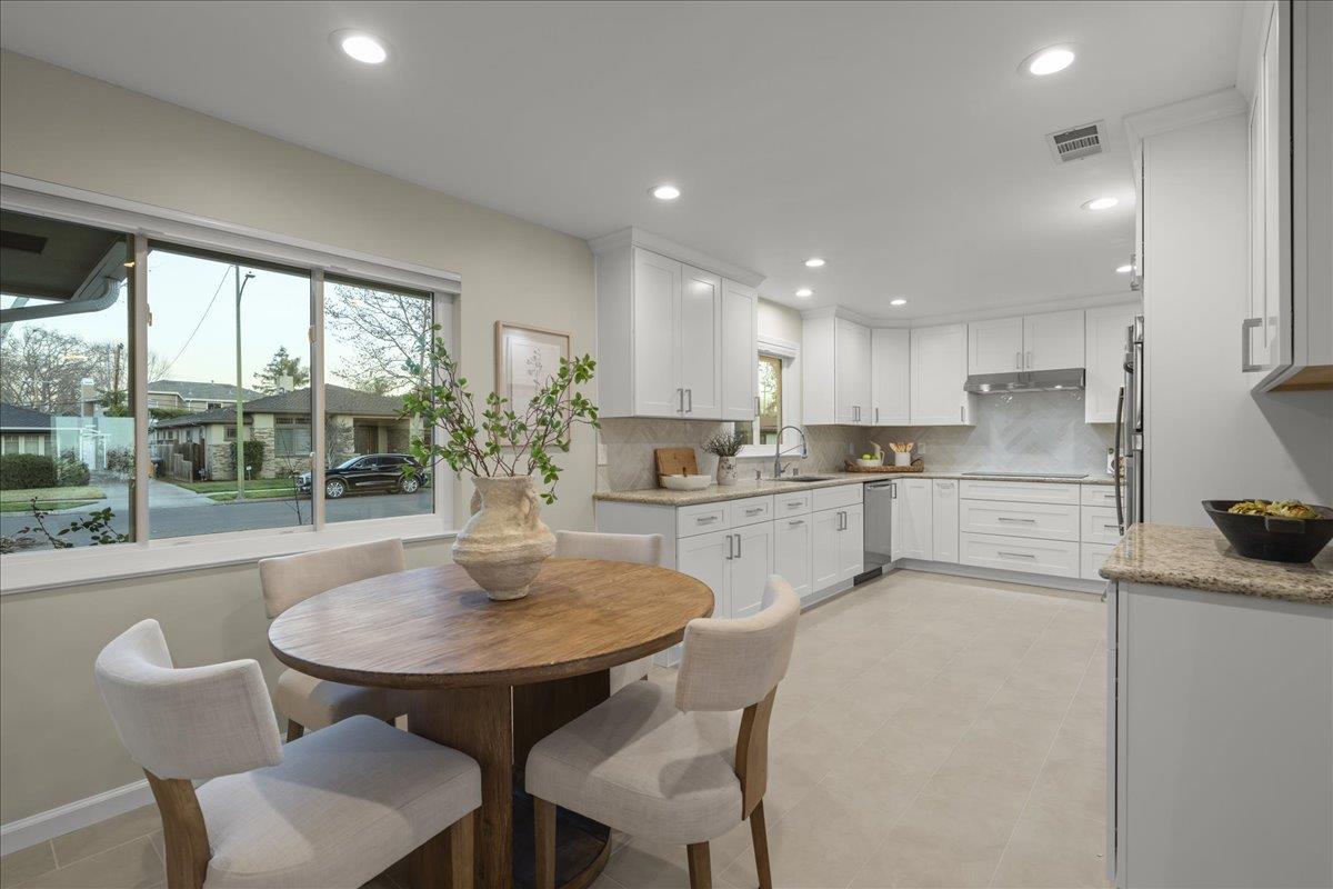 Detail Gallery Image 15 of 55 For 1727 Marlyn Way, San Jose,  CA 95125 - 4 Beds | 2 Baths