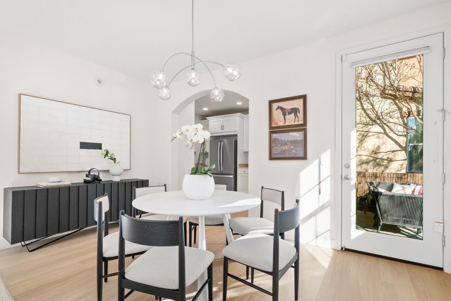 Detail Gallery Image 9 of 61 For 583 Ravenna Way, Hayward,  CA 94545 - 4 Beds | 3 Baths