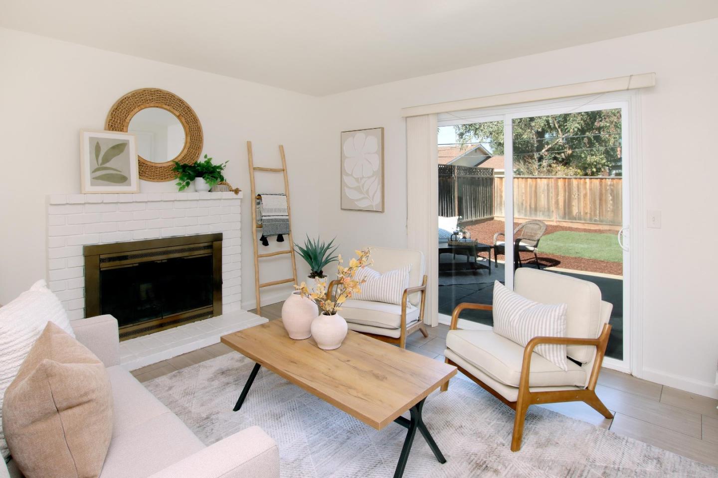 Detail Gallery Image 13 of 30 For 425 Queens Ct, Campbell,  CA 95008 - 4 Beds | 2 Baths