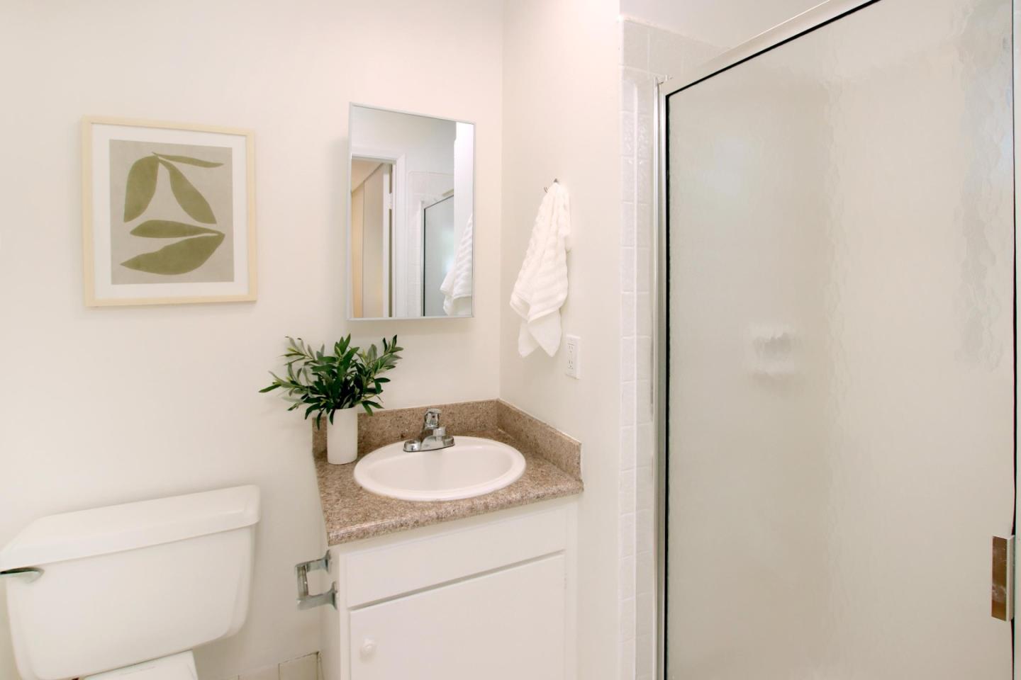 Detail Gallery Image 18 of 30 For 425 Queens Ct, Campbell,  CA 95008 - 4 Beds | 2 Baths