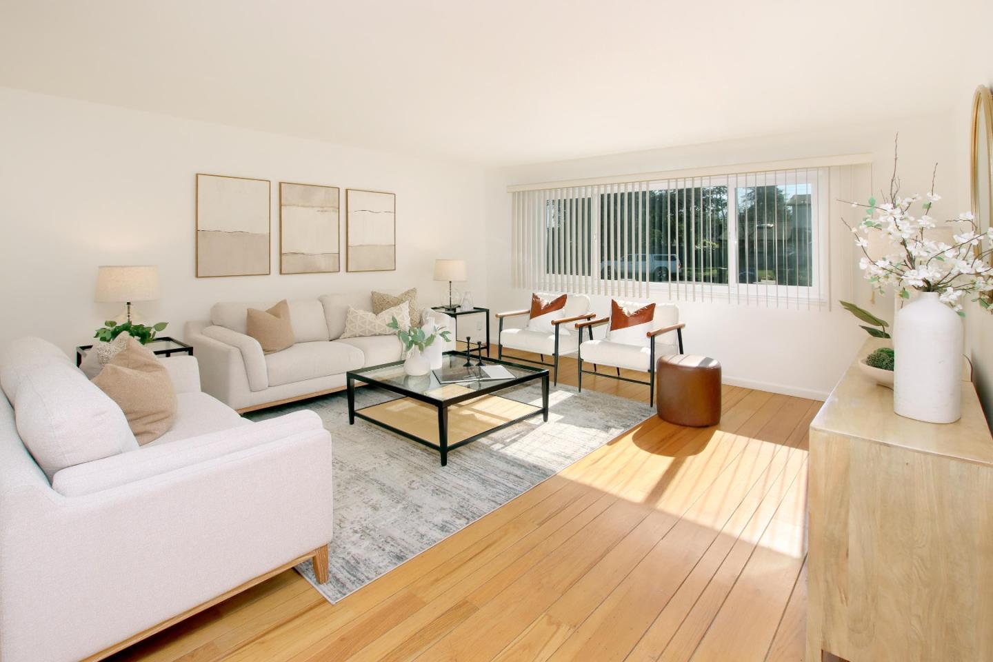 Detail Gallery Image 5 of 30 For 425 Queens Ct, Campbell,  CA 95008 - 4 Beds | 2 Baths