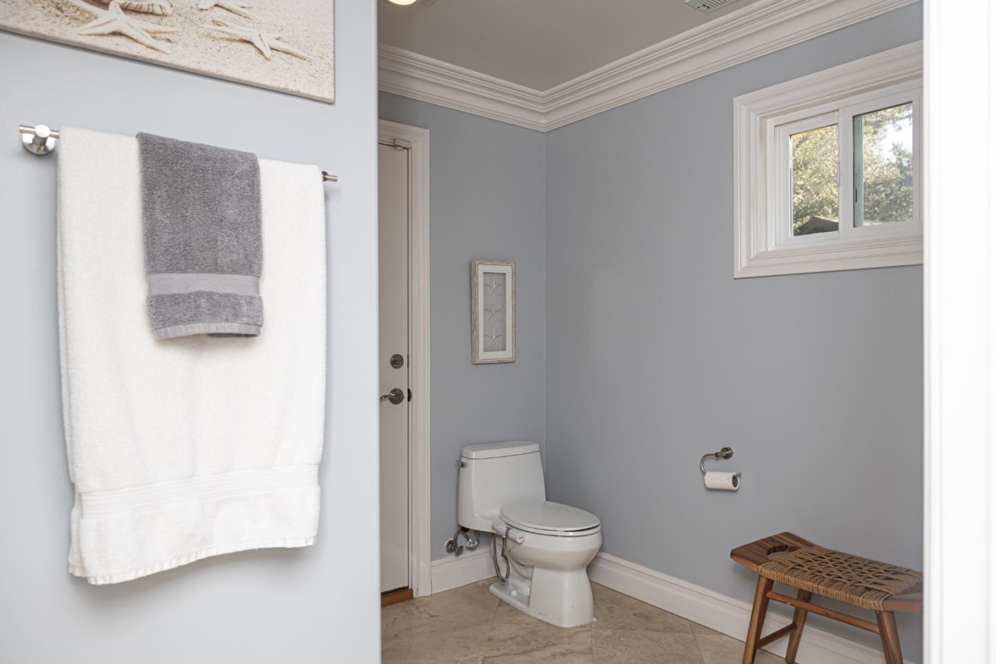 Detail Gallery Image 22 of 67 For 2702 Monte Cresta Dr, Belmont,  CA 94002 - 3 Beds | 3 Baths