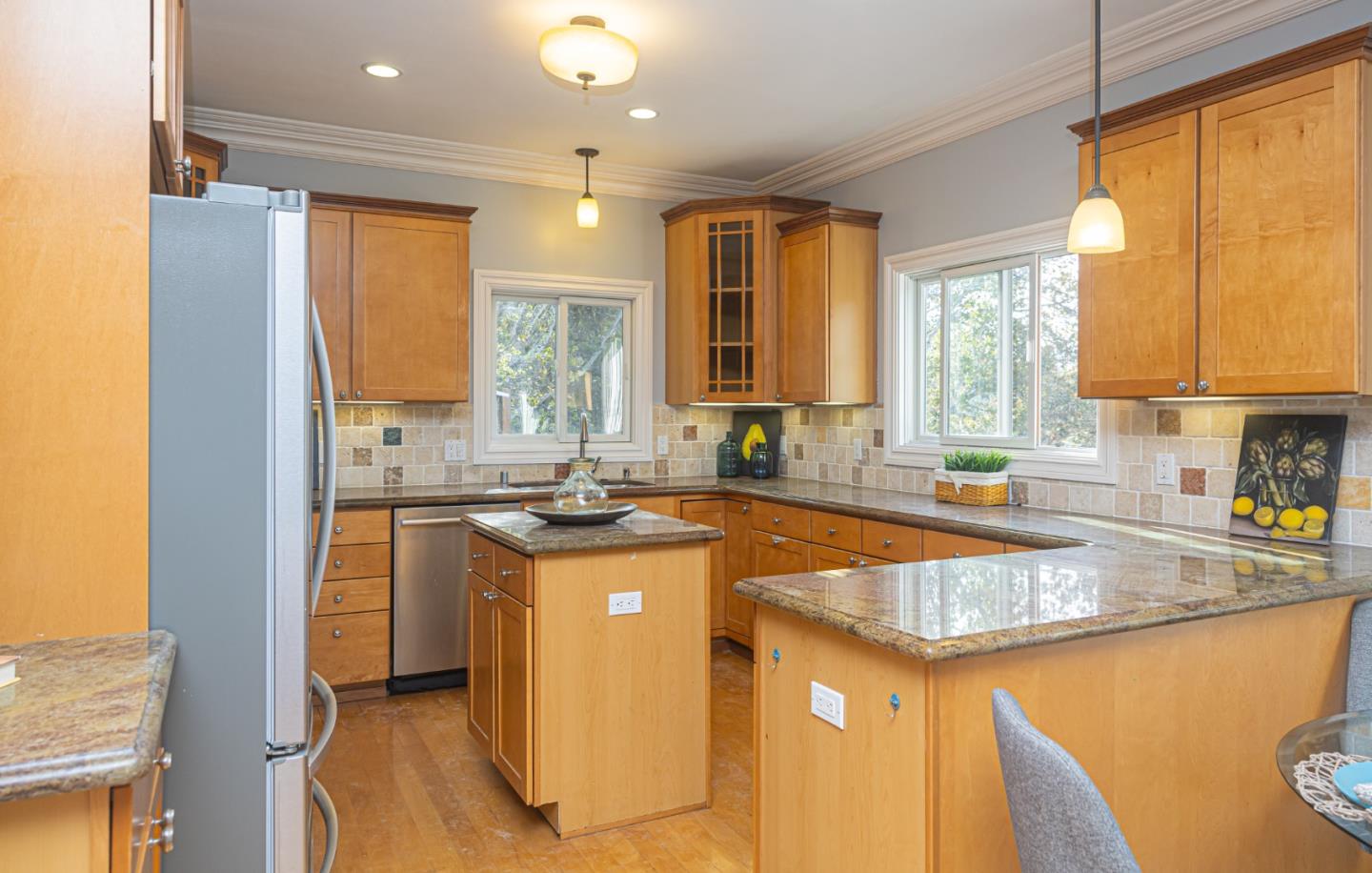 Detail Gallery Image 29 of 67 For 2702 Monte Cresta Dr, Belmont,  CA 94002 - 3 Beds | 3 Baths