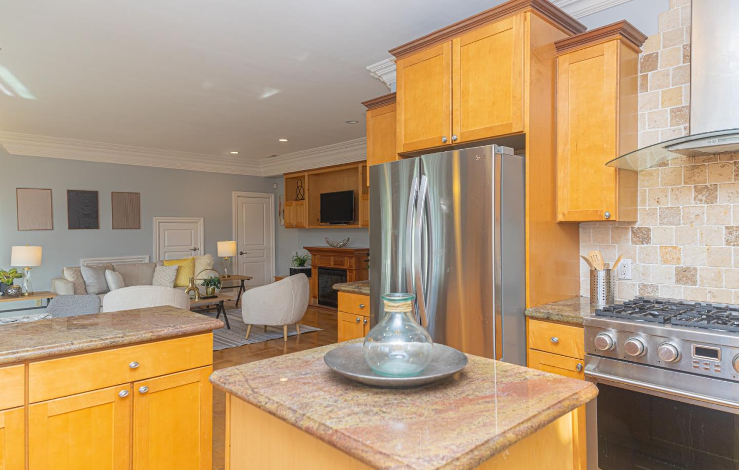 Detail Gallery Image 32 of 67 For 2702 Monte Cresta Dr, Belmont,  CA 94002 - 3 Beds | 3 Baths