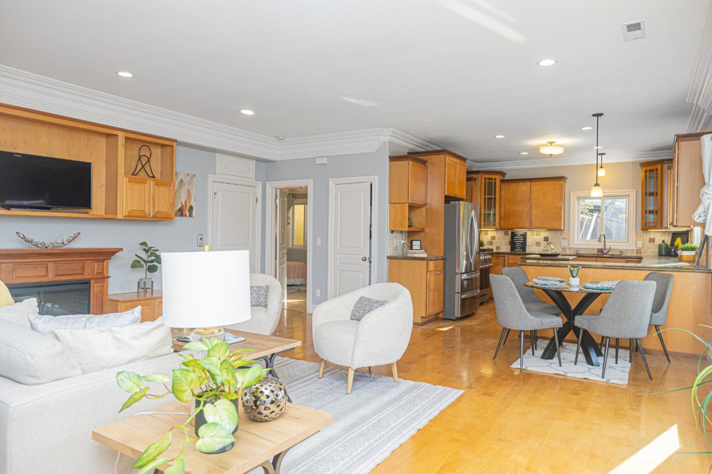 Detail Gallery Image 43 of 67 For 2702 Monte Cresta Dr, Belmont,  CA 94002 - 3 Beds | 3 Baths