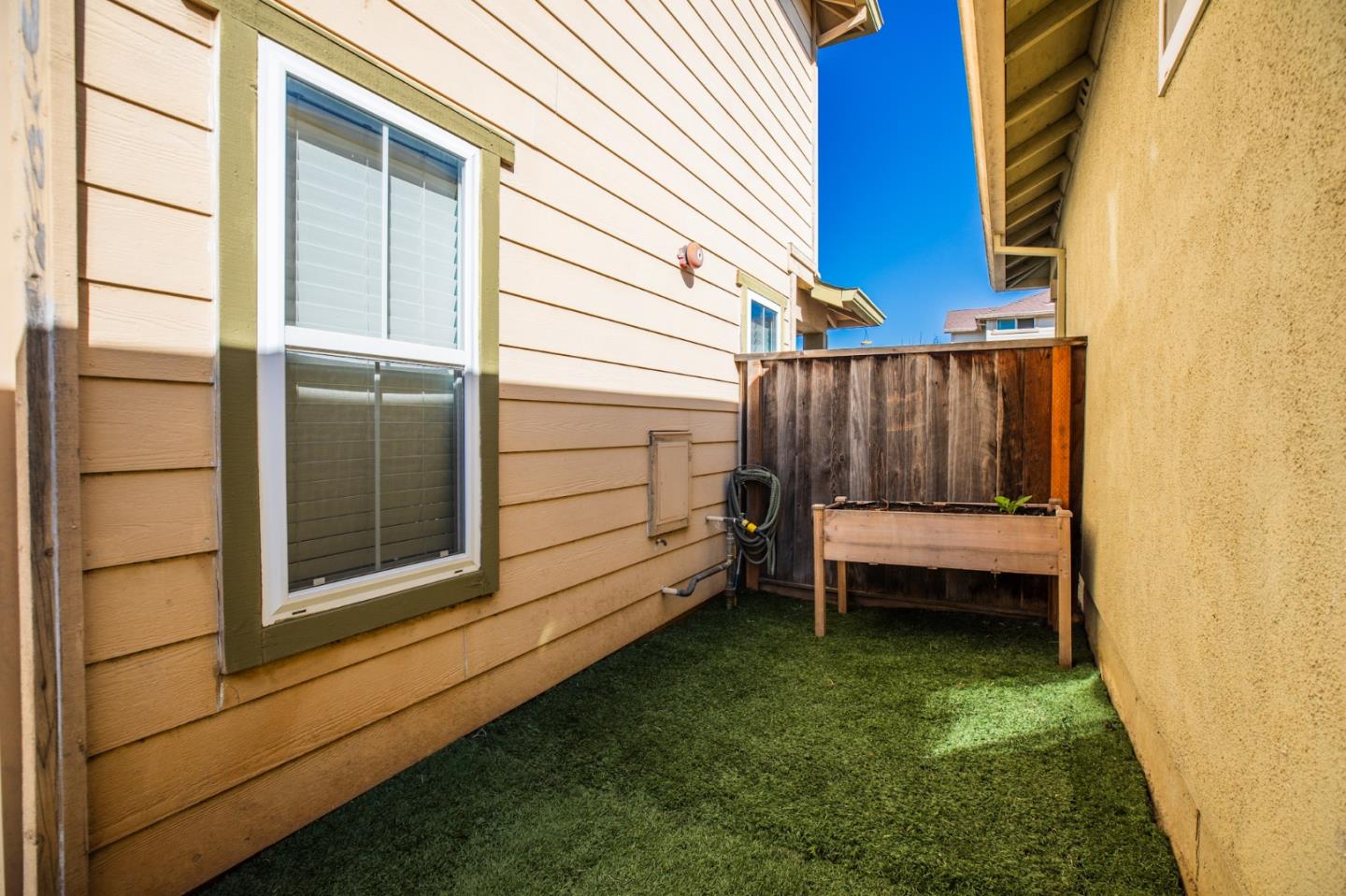 Detail Gallery Image 35 of 40 For 12782 Rogge Village Loop, Salinas,  CA 93906 - 4 Beds | 2/1 Baths