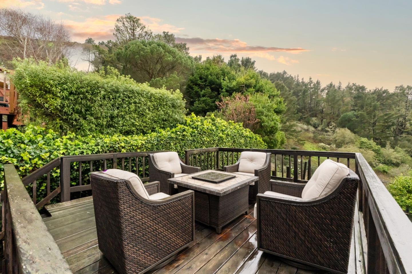 Detail Gallery Image 17 of 28 For 330 Reichling Ave, Pacifica,  CA 94044 - 3 Beds | 2 Baths