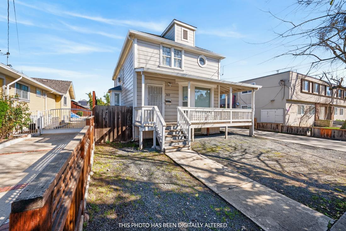 Detail Gallery Image 4 of 6 For 362 N 7th St, San Jose,  CA 95112 - 6 Beds | 3 Baths