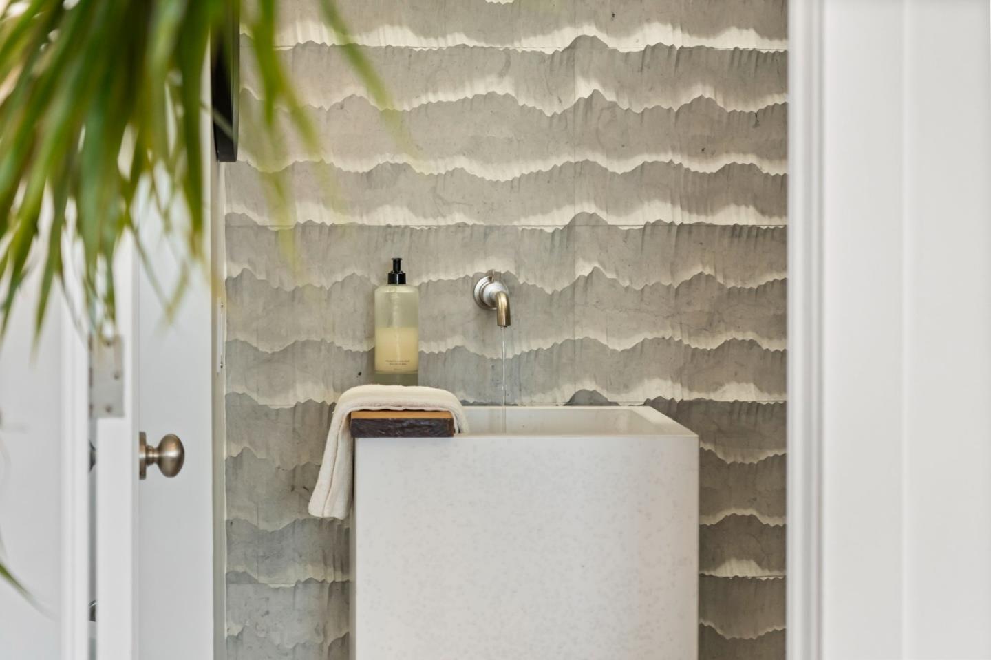 Detail Gallery Image 24 of 32 For 430 Farallon Ave, Pacifica,  CA 94044 - 3 Beds | 3 Baths