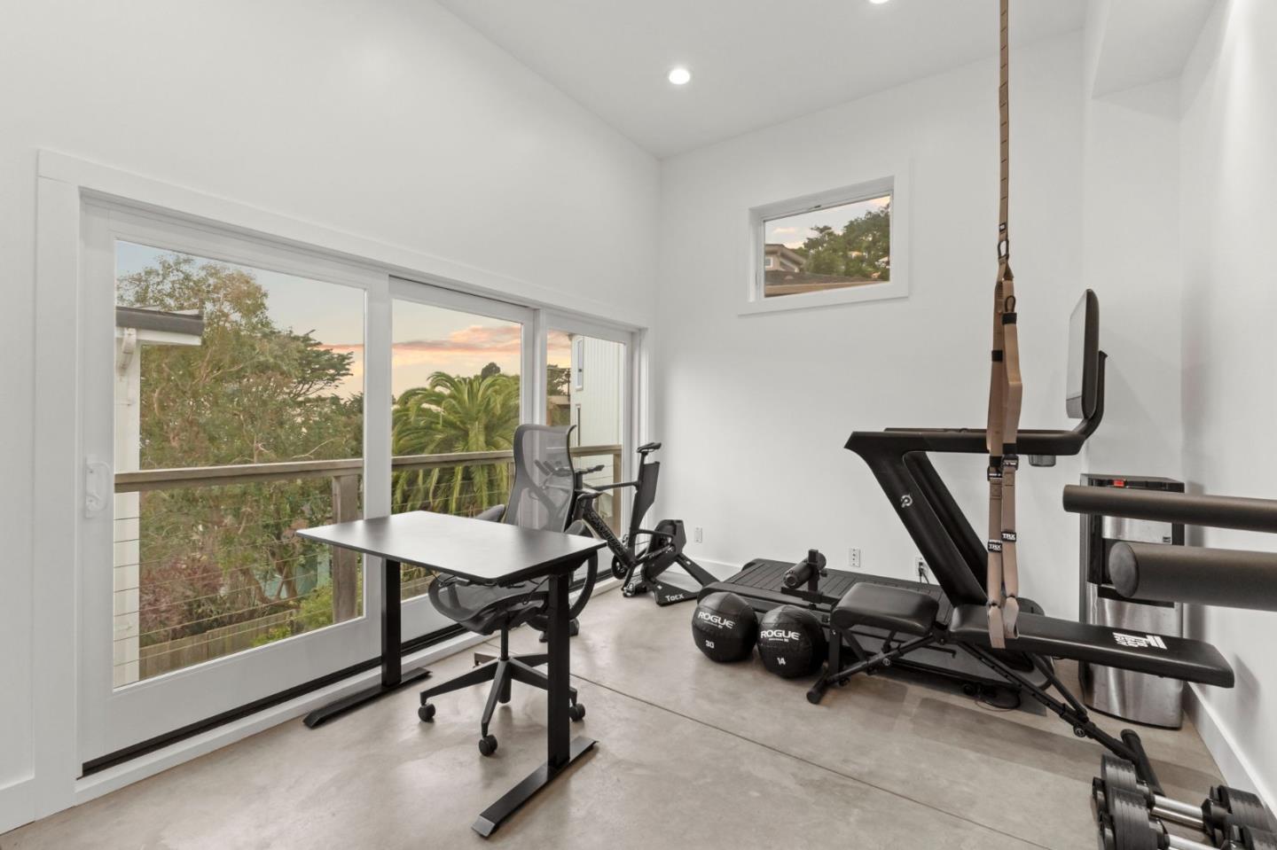 Detail Gallery Image 28 of 32 For 430 Farallon Ave, Pacifica,  CA 94044 - 3 Beds | 3 Baths