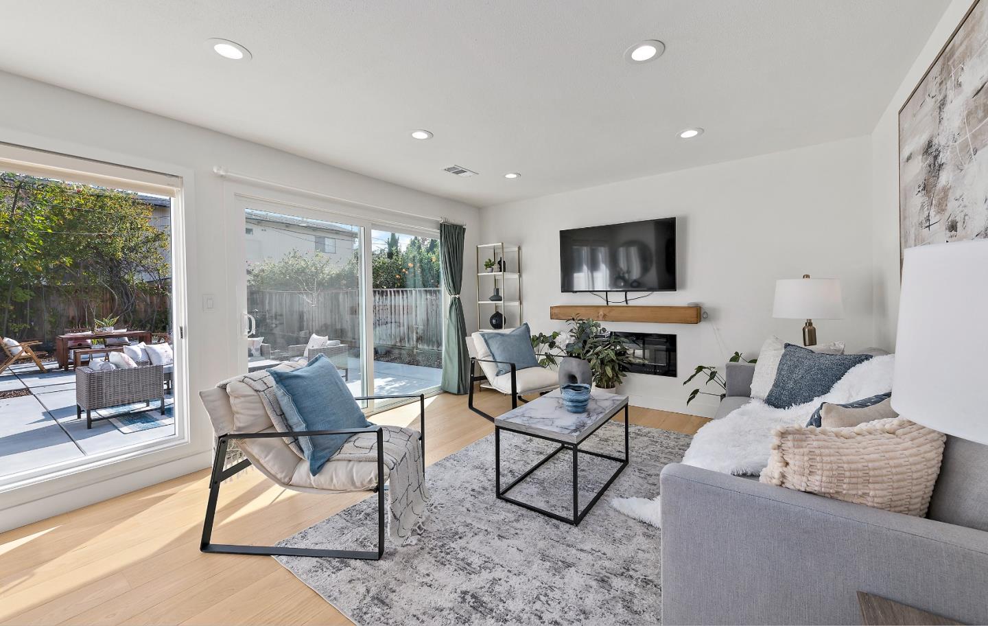 Detail Gallery Image 14 of 28 For 1416 Constanso Way, San Jose,  CA 95129 - 3 Beds | 2 Baths