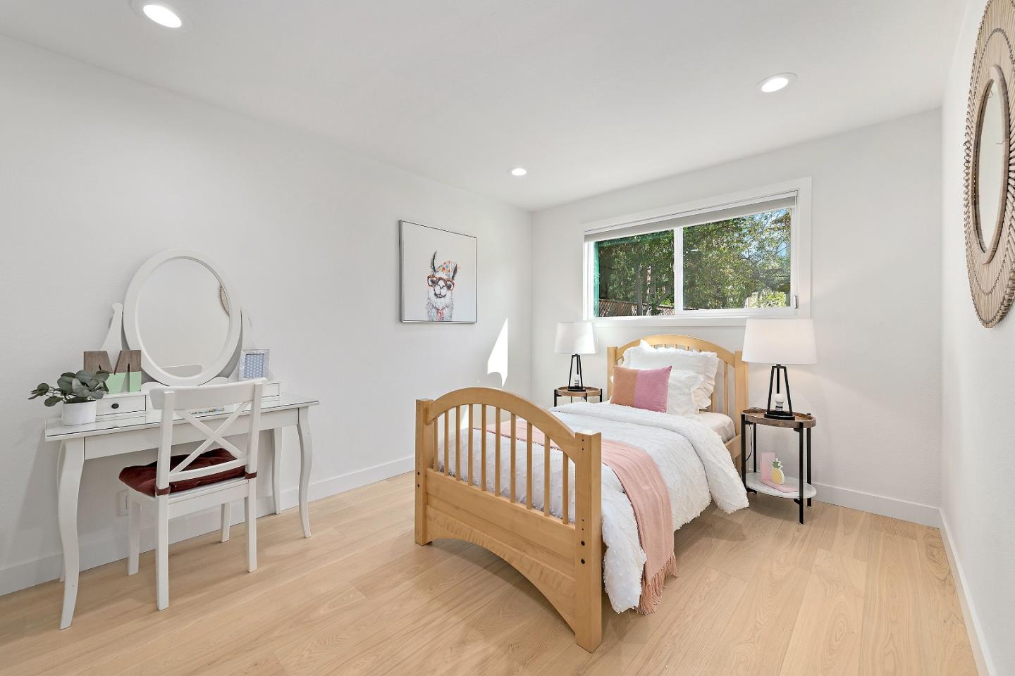 Detail Gallery Image 20 of 28 For 1416 Constanso Way, San Jose,  CA 95129 - 3 Beds | 2 Baths