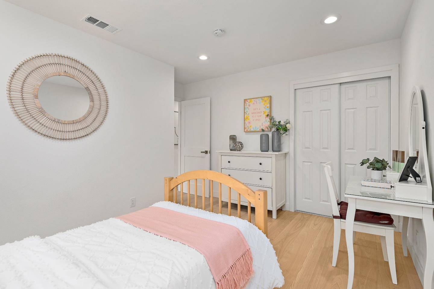 Detail Gallery Image 21 of 28 For 1416 Constanso Way, San Jose,  CA 95129 - 3 Beds | 2 Baths