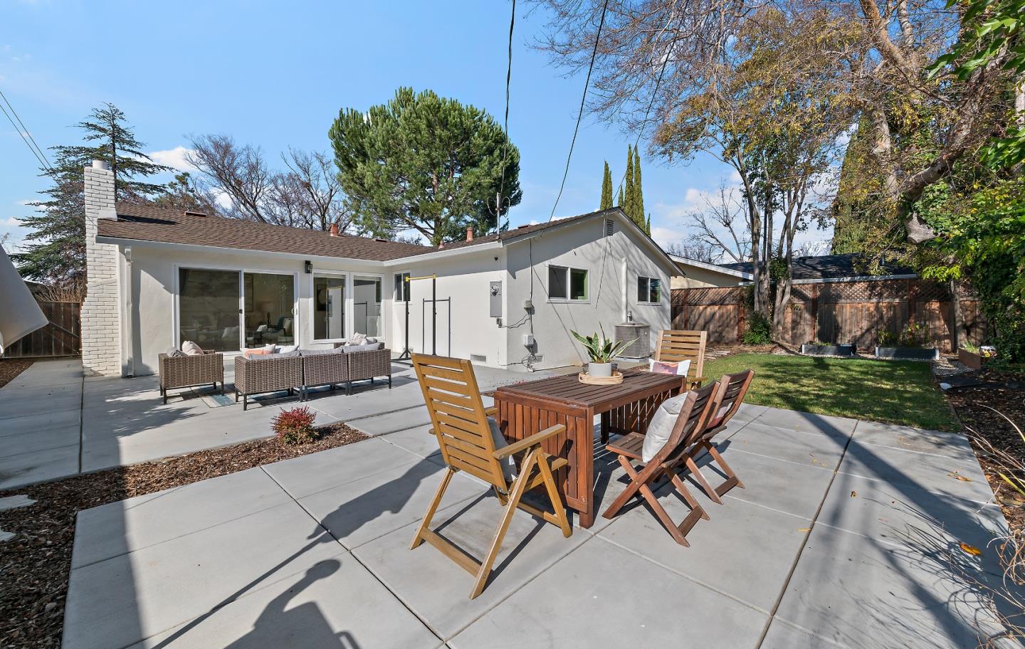 Detail Gallery Image 26 of 28 For 1416 Constanso Way, San Jose,  CA 95129 - 3 Beds | 2 Baths