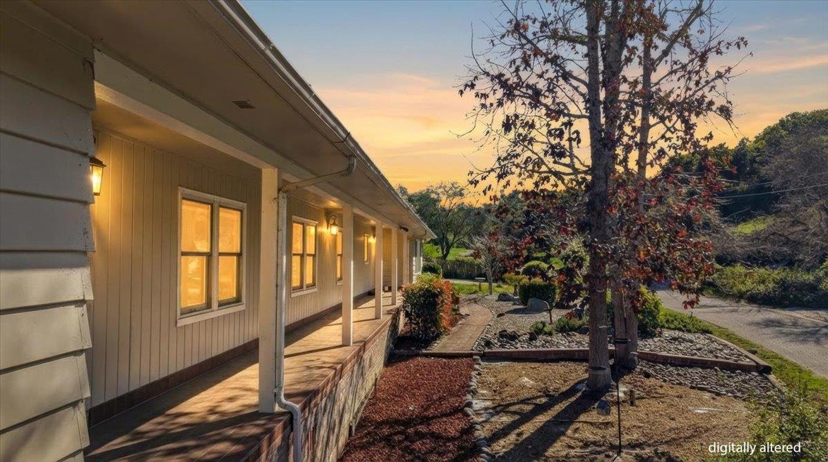 Detail Gallery Image 3 of 55 For 70 Corral De Tierra Rd, Corral De Tierra,  CA 93908 - 4 Beds | 3 Baths