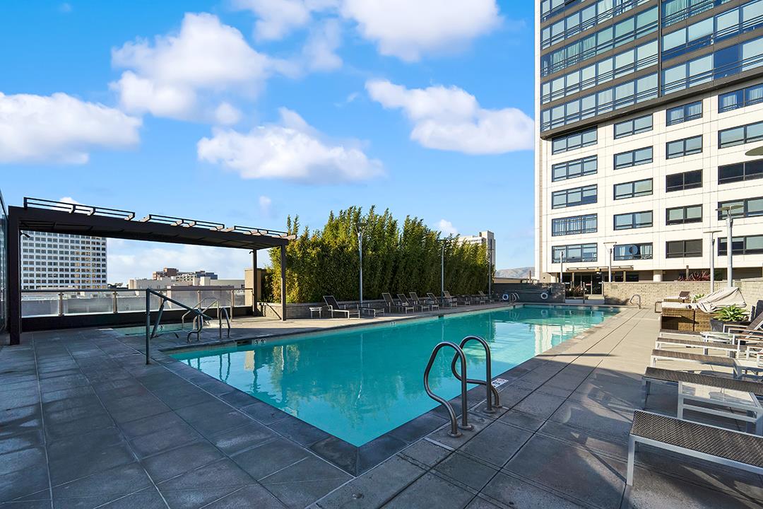 Detail Gallery Image 33 of 46 For 88 E San Fernando St #1203,  San Jose,  CA 95113 - 2 Beds | 2/1 Baths