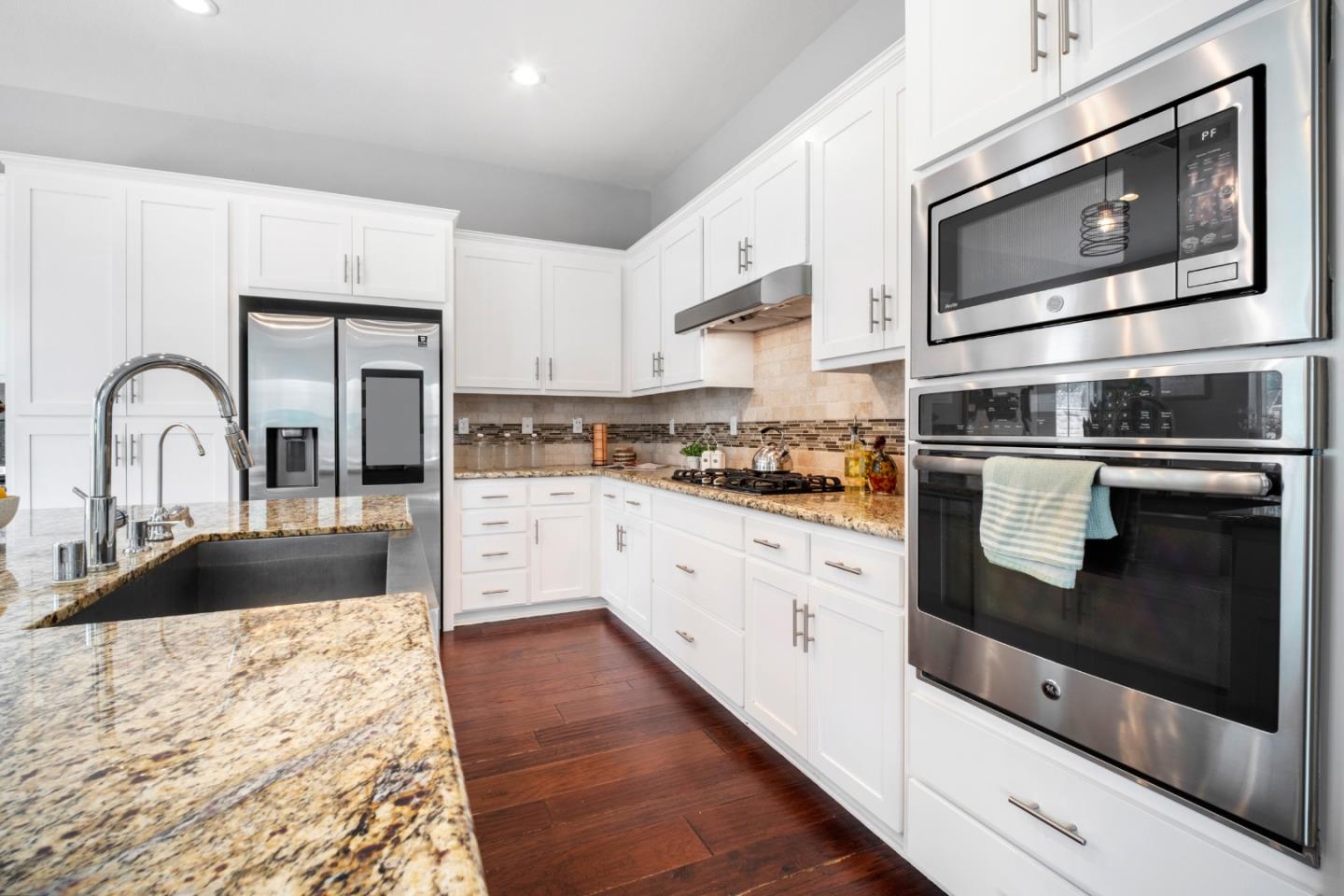 Detail Gallery Image 14 of 60 For 137 Caladenia Ln, Milpitas,  CA 95035 - 4 Beds | 3 Baths