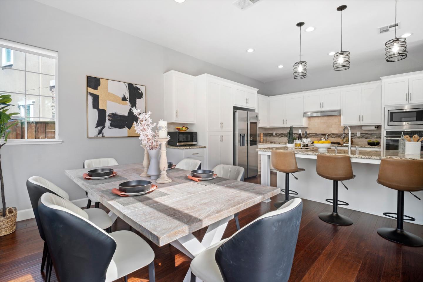 Detail Gallery Image 18 of 60 For 137 Caladenia Ln, Milpitas,  CA 95035 - 4 Beds | 3 Baths