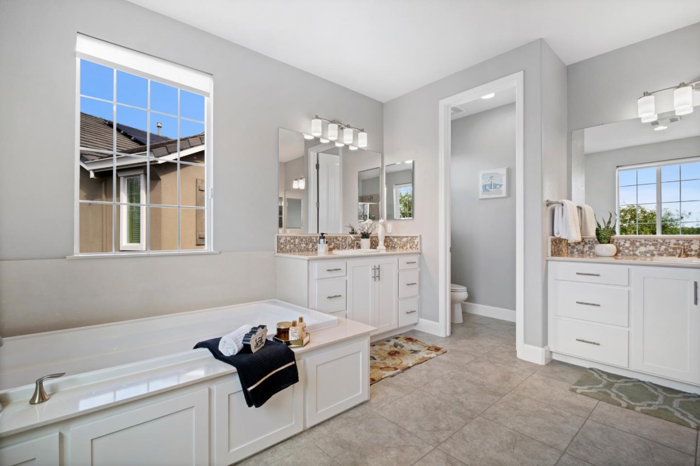 Detail Gallery Image 32 of 60 For 137 Caladenia Ln, Milpitas,  CA 95035 - 4 Beds | 3 Baths