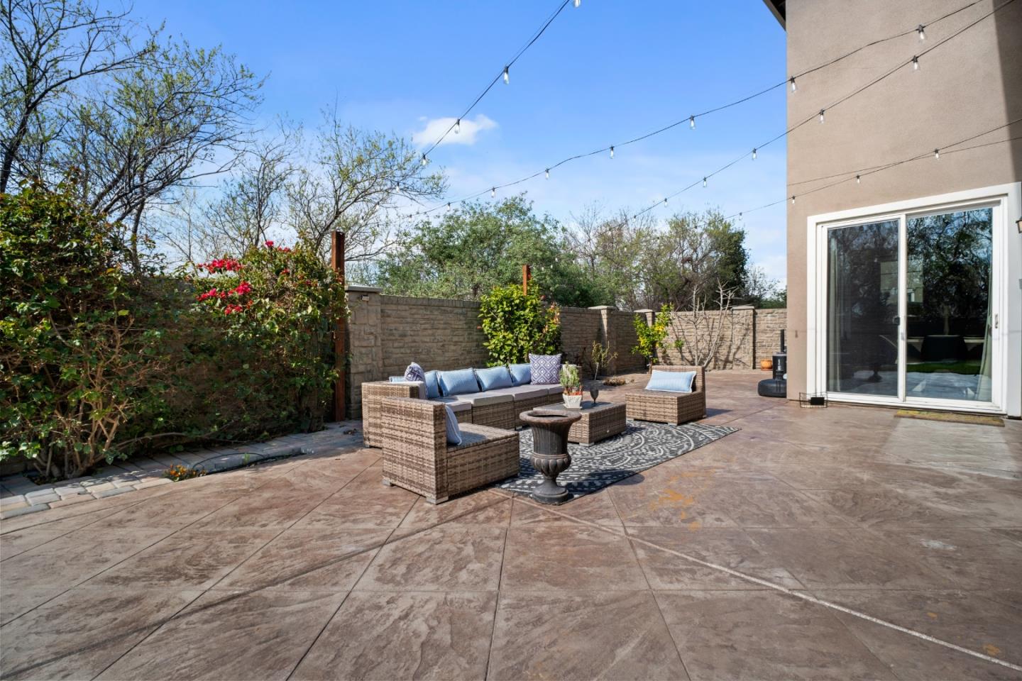 Detail Gallery Image 47 of 60 For 137 Caladenia Ln, Milpitas,  CA 95035 - 4 Beds | 3 Baths