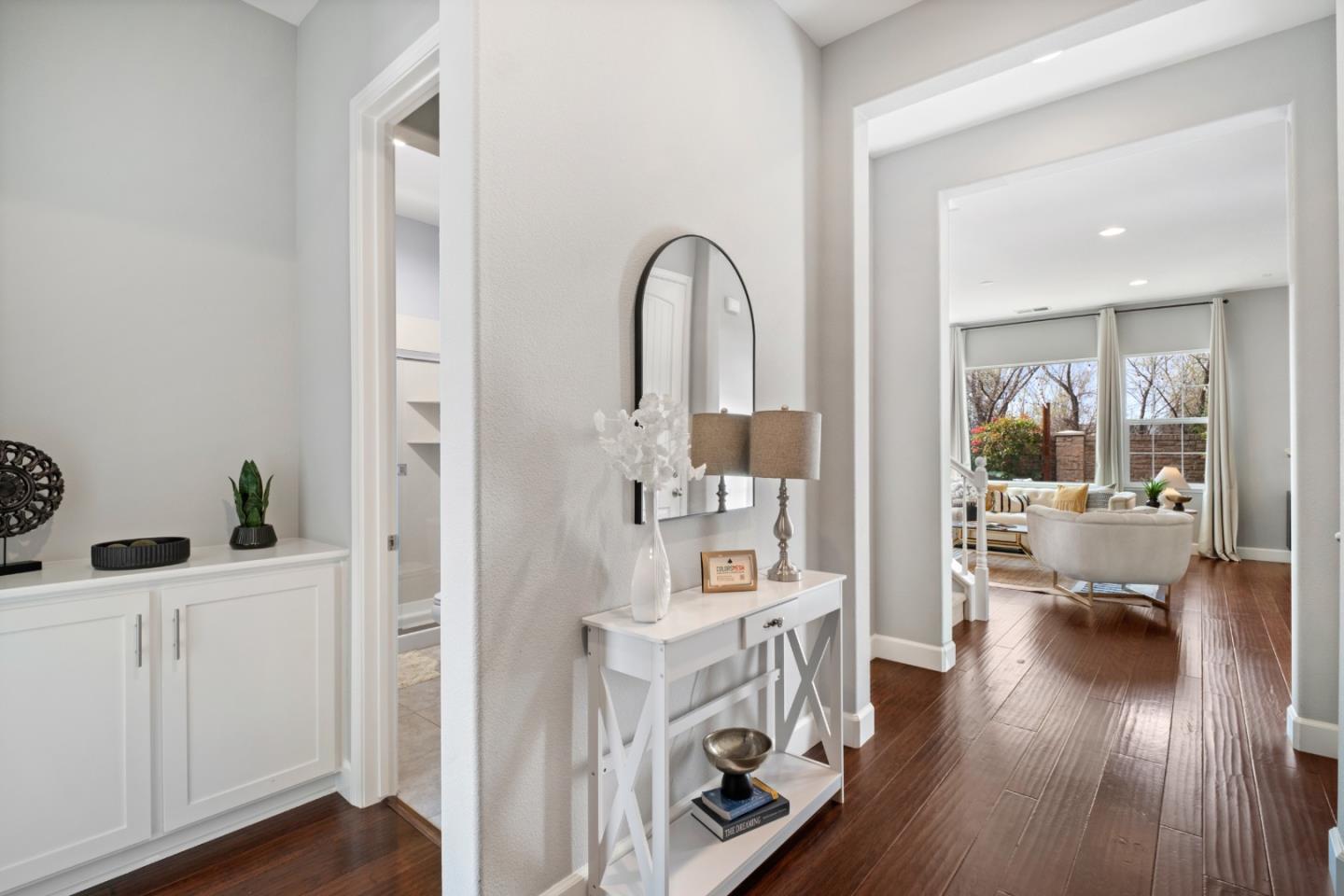 Detail Gallery Image 5 of 60 For 137 Caladenia Ln, Milpitas,  CA 95035 - 4 Beds | 3 Baths